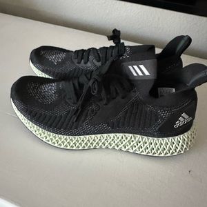 Adidas 4D men’s size 10/ W11 black